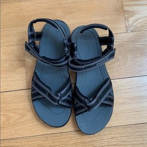 BOGS Boy Rio Stripe waterproof sandal
